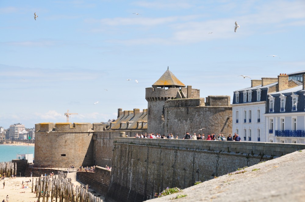 fortified medieval french cities - saint-malo